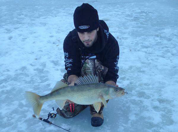 ice fishing for walleye lake st. clair